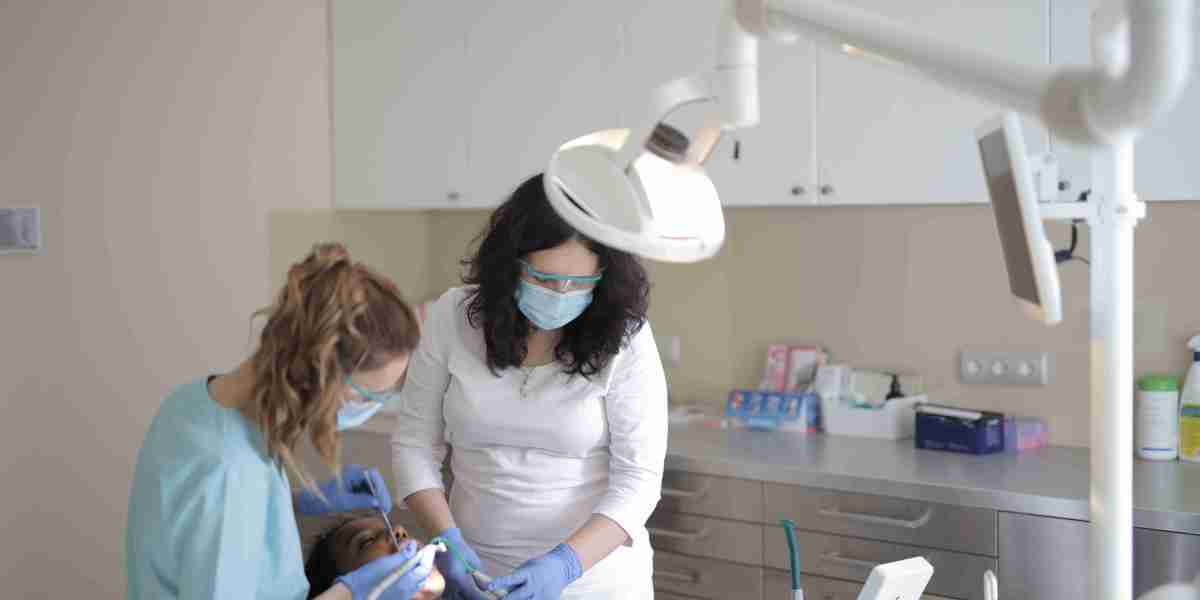 Dental Clinic in Turkey: Smart Tips for a Safe and Successful Treatment Journey