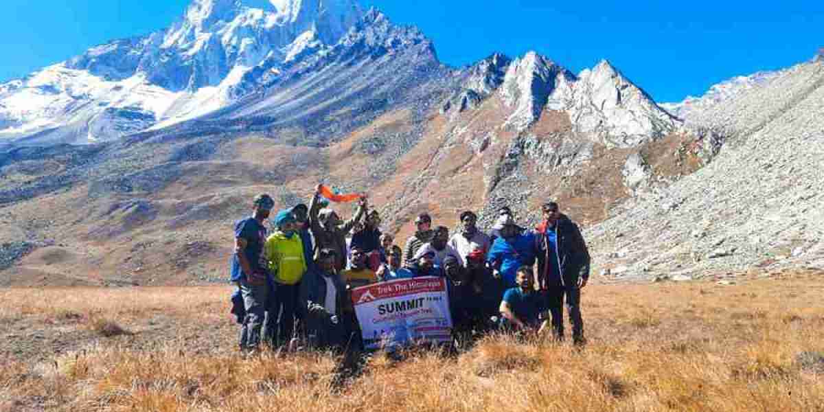 Gaumukh Tapovan Trek 2026: Route, Weather, Fitness and Essential Trekking Tips
