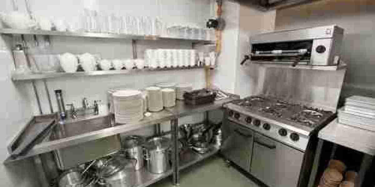 Commercial Kitchen Equipment Manufacturers: Building Efficient & Hygienic Commercial Kitchens