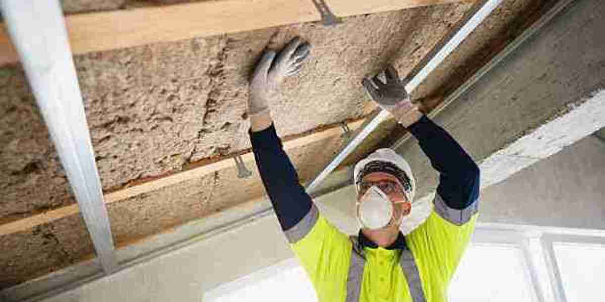 Who Can Install Roof Insulation in Lindsborg, KS.